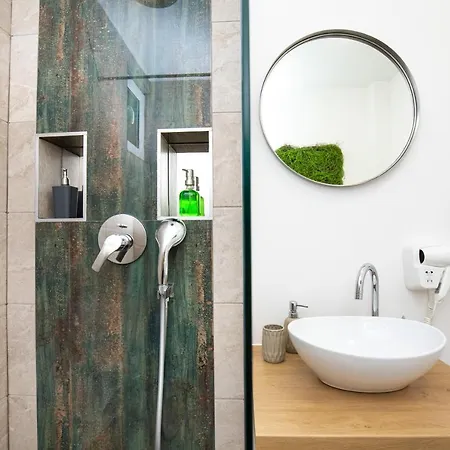 Metropole Old Apartment *