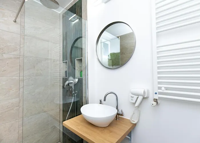 Metropole Old Apartment